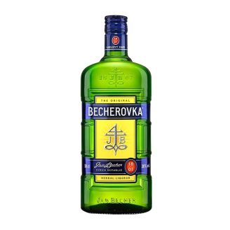 Лікерна настоянка Becherovka 0,5л